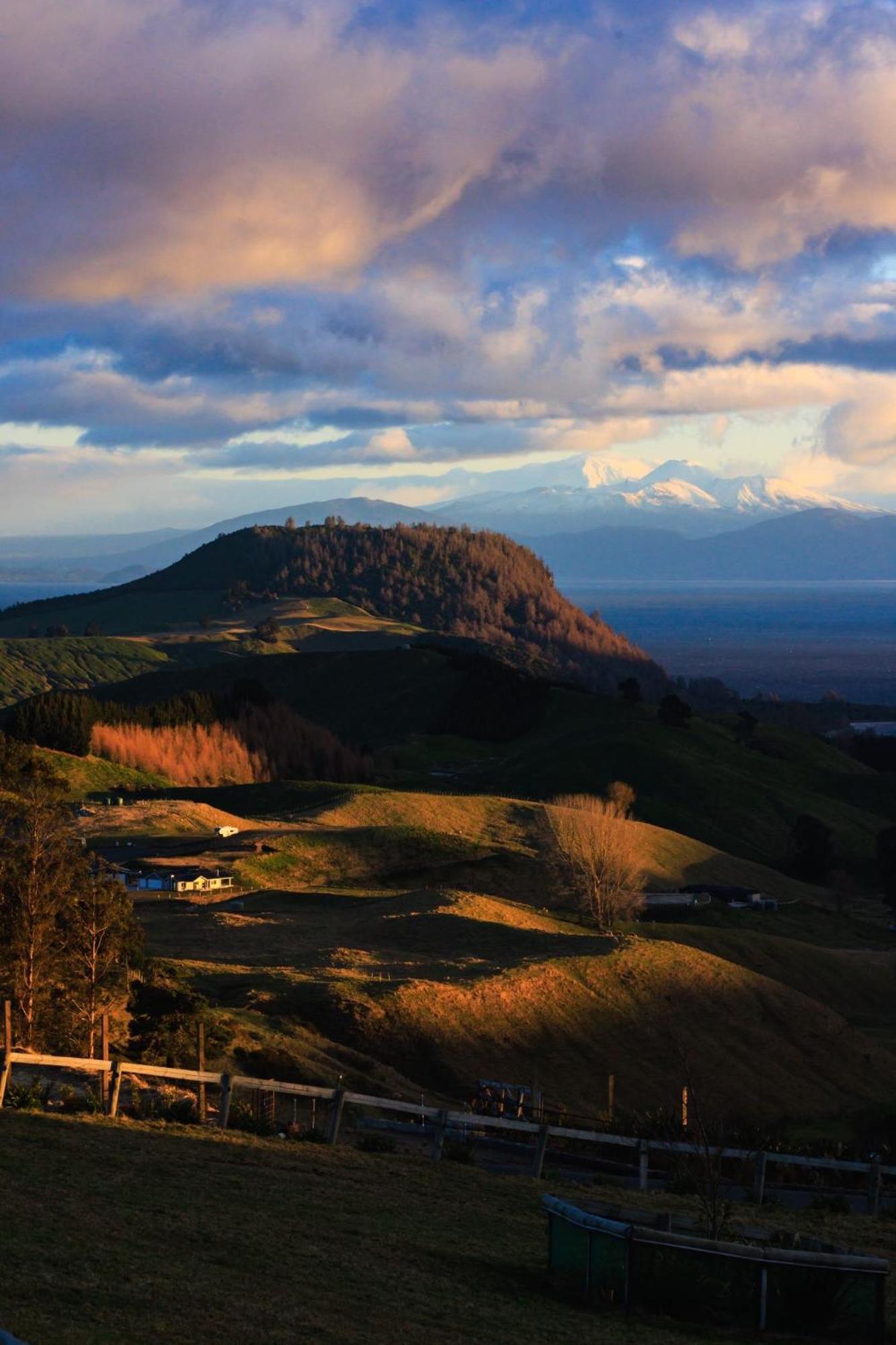Hilltop Whakaipo Estate Lago Lago Taupo Esterno foto